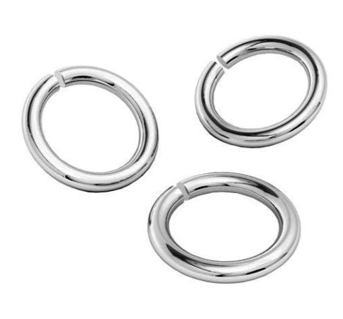 Ein Ring, Durchmesser 4,7 mm aus 925 Silber